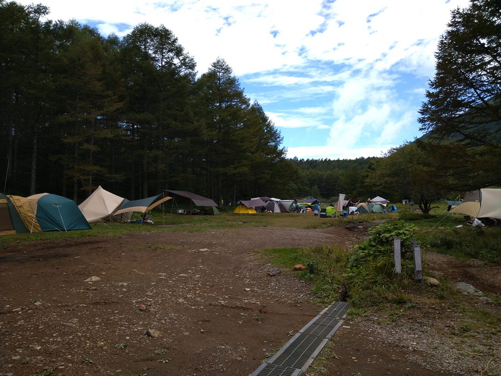 湯の丸キャンプ場 - 草原サイト